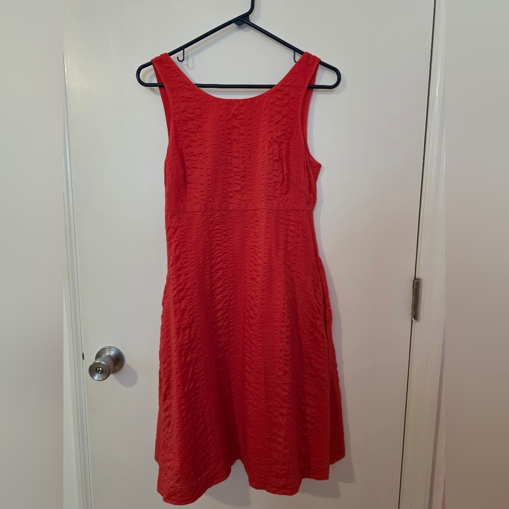 Elegant Red Sleeveless Dress